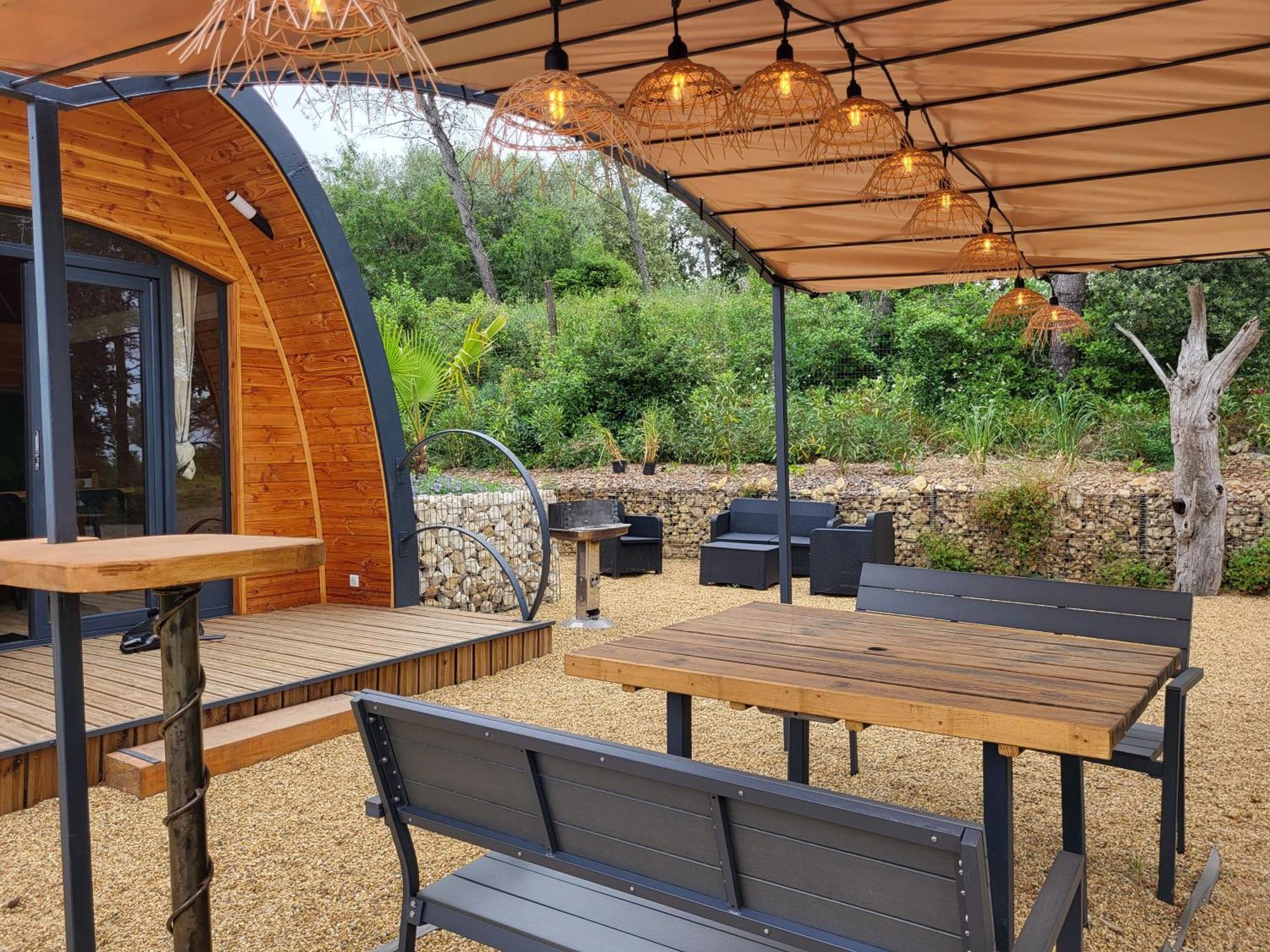 Lodge Pod Es Aqui *